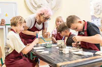 DKW: „Wzorzysty kafelek” - warsztaty ceramiczne spot. 2 dla dzieci