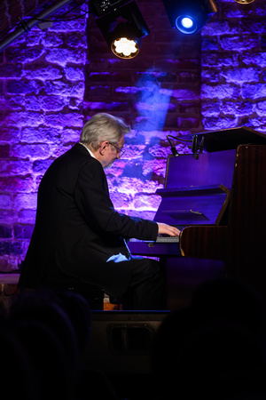 Koncert: Opowieści Wigilijne - Agnieszka Wilczyńska - wokal, Andrzej Jagodziński - pianino