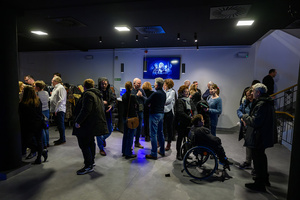 Koncert: Soyka Kwartet - Publiczność w hallu kina Marzenie