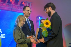 ZDEARZENIA 2025: Gala Kultury i Stypendiów | Koncert Zosi Karbowiak