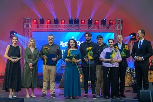 ZDEARZENIA 2025: Gala Kultury i Stypendiów | Koncert Zosi Karbowiak