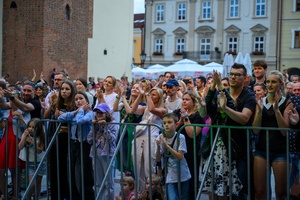 ZDEARZENIA 2025: Dikanda, Ania Karwan