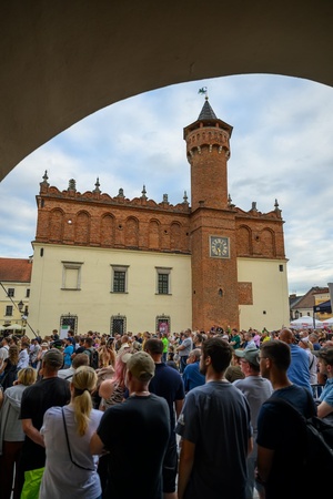 ZDEARZENIA 2025: Dikanda, Ania Karwan