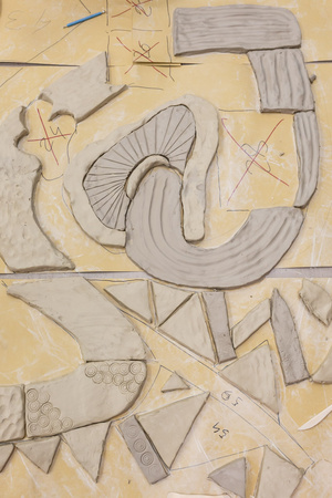 „Kompozycja miejska” - warsztaty ceramiczne - Realizowana kompozycja