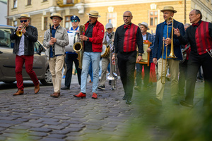 Starówka Jazz Festival 2025 - Koncert I - Parada nowoorleańska ulicami Tarnowa.
