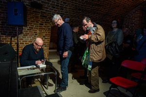 Spotkanie autorskie i premiera książki Krzysztofa Hubera