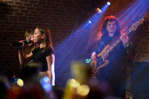 Koncert: SM Rock - Występ uczniów i nauczycieli szkoły S.M.Rock przy udziale publiczności.