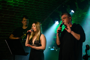 Koncert: SM Rock - Występ uczniów i nauczycieli szkoły S.M.Rock przy udziale publiczności.