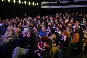 40. TNF: Prolog - Widownia w sali kinowej podczas spotkania z twórcami filmu "Bez końca"