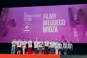 40. TNF: Dzień 4 (25.05.26) - W sali Marzenia prezentacja Jury Dziecięcego 40. TNF przed pierwszą projekcją Filmów Młodego Widza