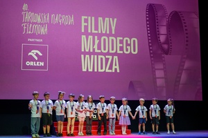 40. TNF: Dzień 5 (26.05.26) - Prezentacja Jury Dziecięcego 40. TNF na scenie Marzenia