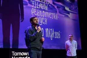 40. TNF: Dzień 7 (28.05.26) - Na scenie Marzenia Piotr Domalewski zapraszający widzów na swój film "Ministranci"